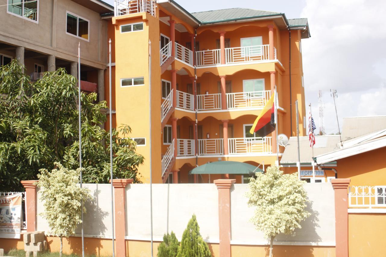 Jostev Hotel Кумасі Екстер'єр фото
